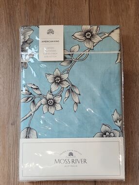 Moss River Australia Floral American King Pillowcase Pair in Light Blue NWT